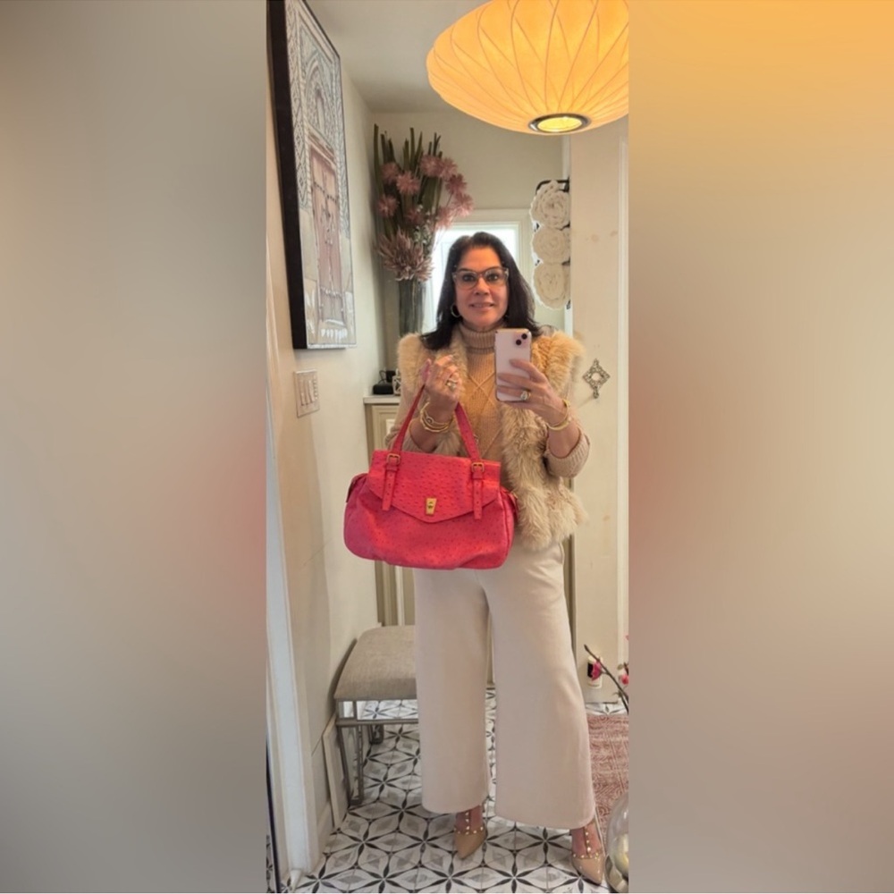 Marc Jacobs Pink Ostrich Leather Shoulder Bag - Picture 10 of 10